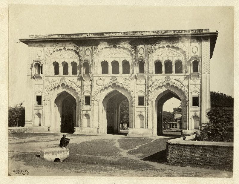 Tripolia Gate at Faizabad (1880s)