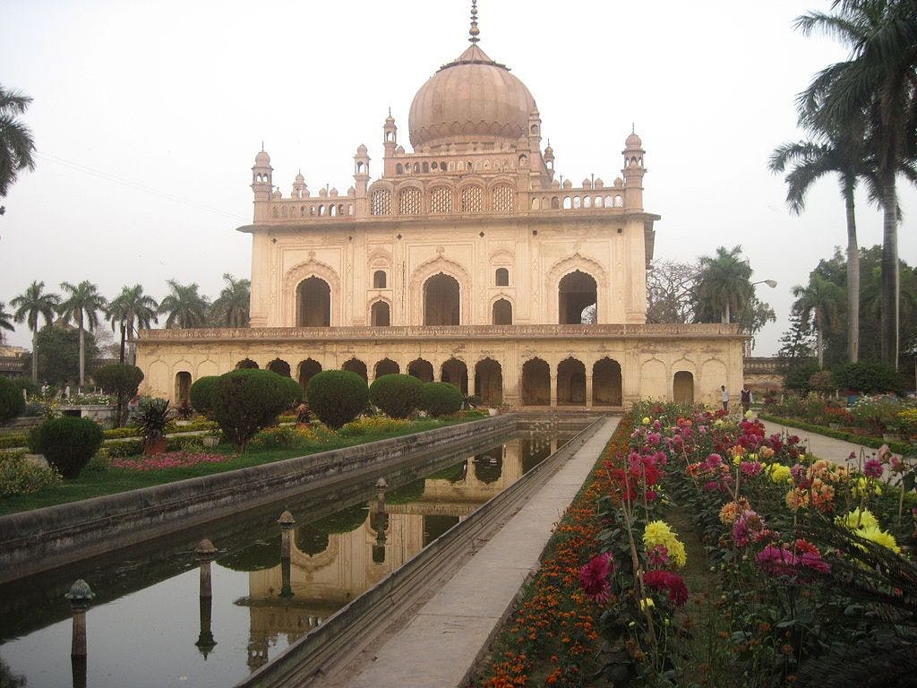 Gulab Bari, the tomb of Nawab Shuja-ud-daula, built by Bahu Begum