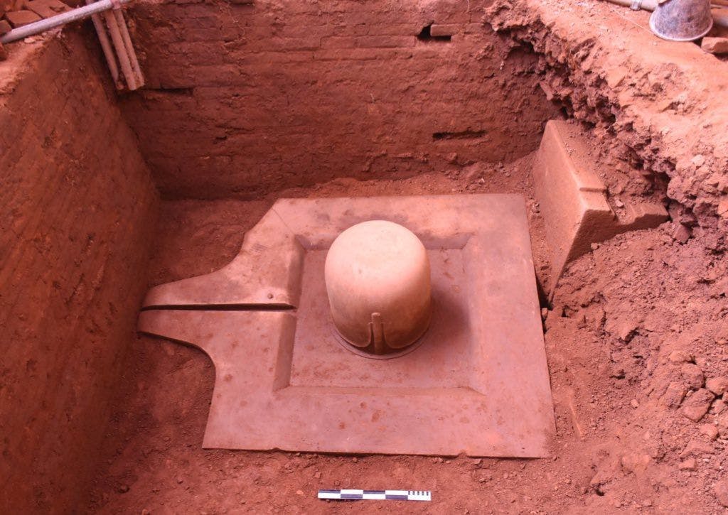 The monolithic sandstone Shiv Linga from 9th Century CE, My Son