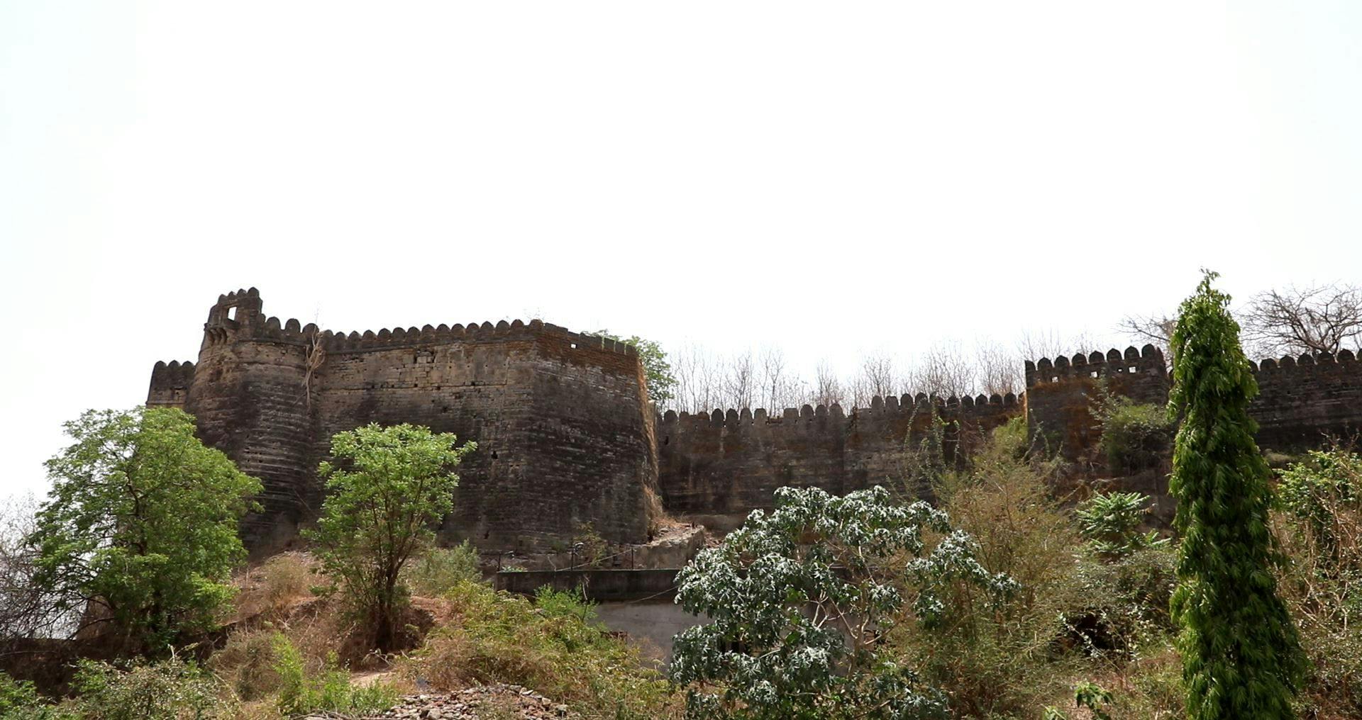 Uparkot Fort